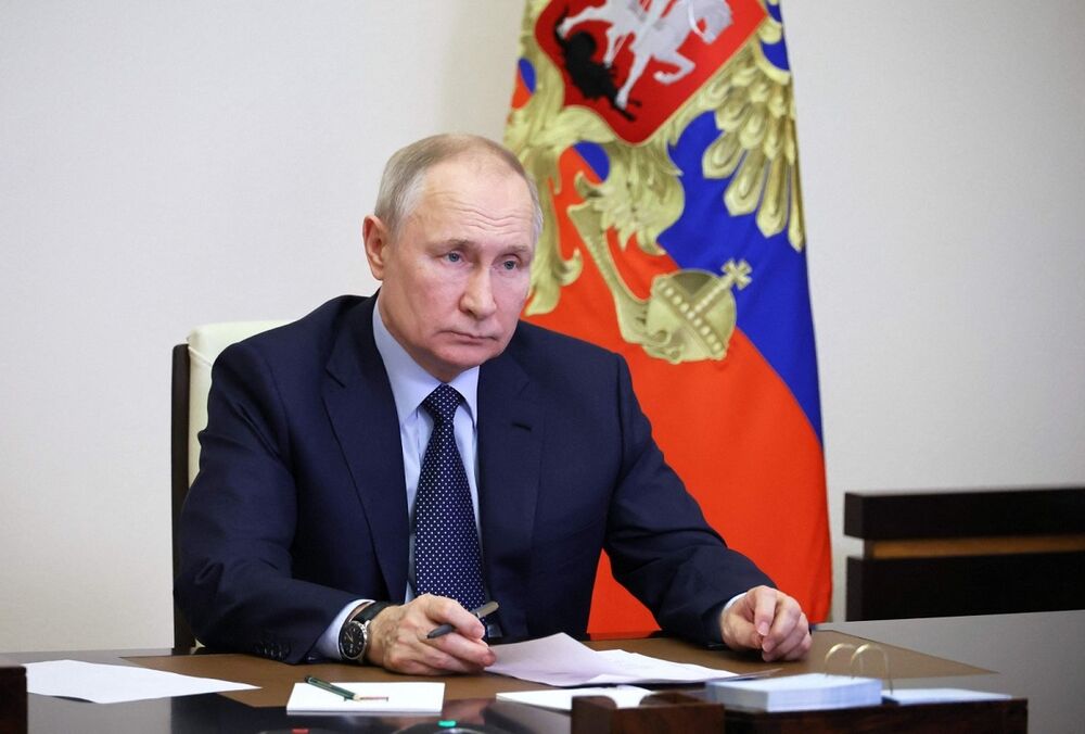 ЗМІ: Путін готується до тривалої війни, але серед росіян немає віри у перемогу ЗМІ: Путін готується до тривалої війни, але серед росіян немає віри у перемогу