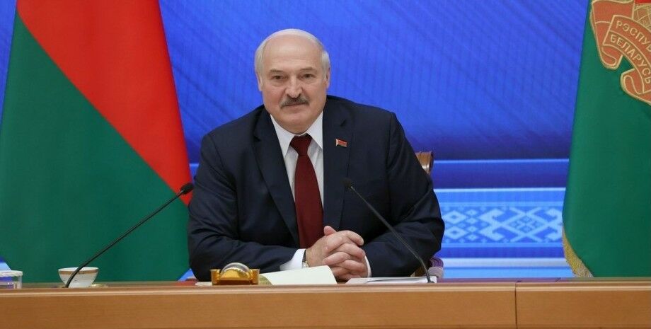 ”Ставився до нього, як до свого сина”: Лукашенко поскаржився через ”дії” Зеленського
