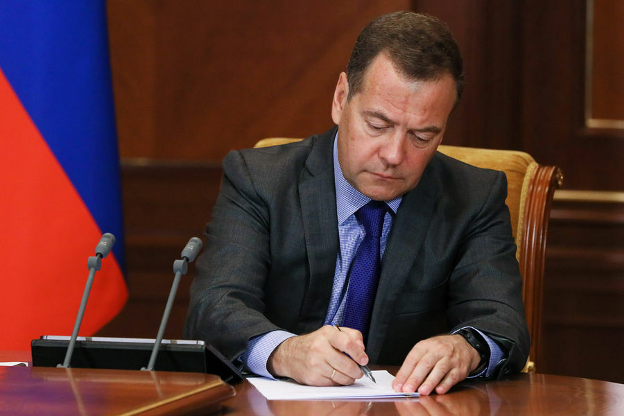 ”Ненавижу. Они ублюдки и выродки”: Медведев оставил скандальный пост в Telegram