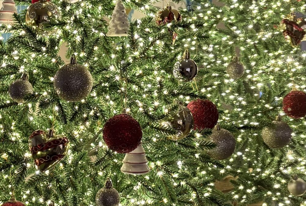 В новогоднюю ночь в Украине, возможно, будут действовать графики отключений света