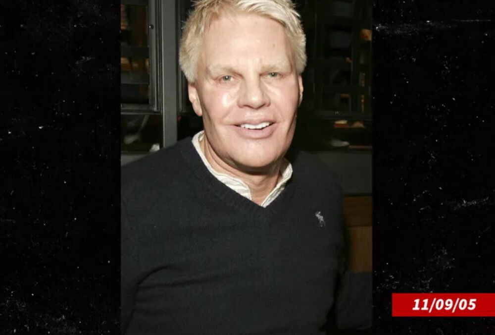 Колишній очільник Abercrombie & Fitch влаштовував такі ж секс-вечірки, що й P. Diddy