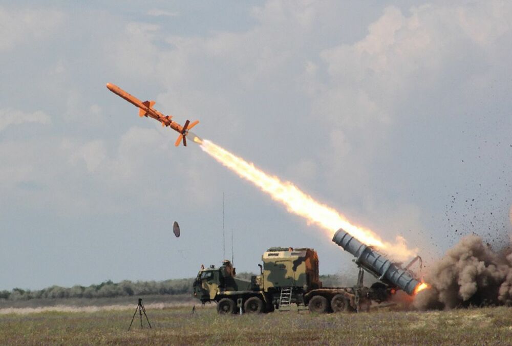 Румунія планує разом із Україною розробляти ракети Р-360 ”Нептун”