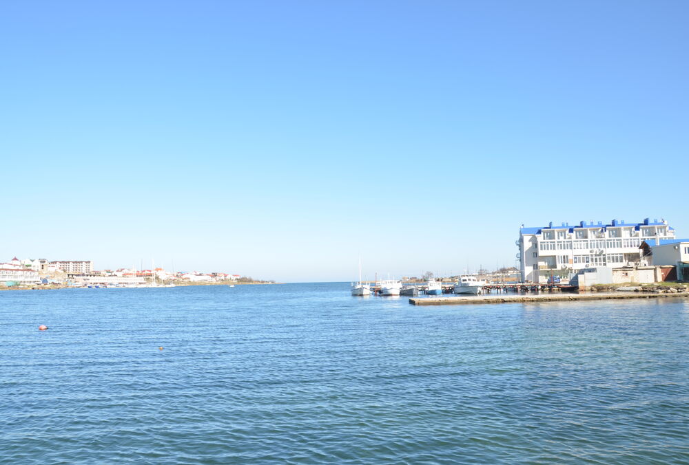 В окупованому Криму пролунали потужні вибухи