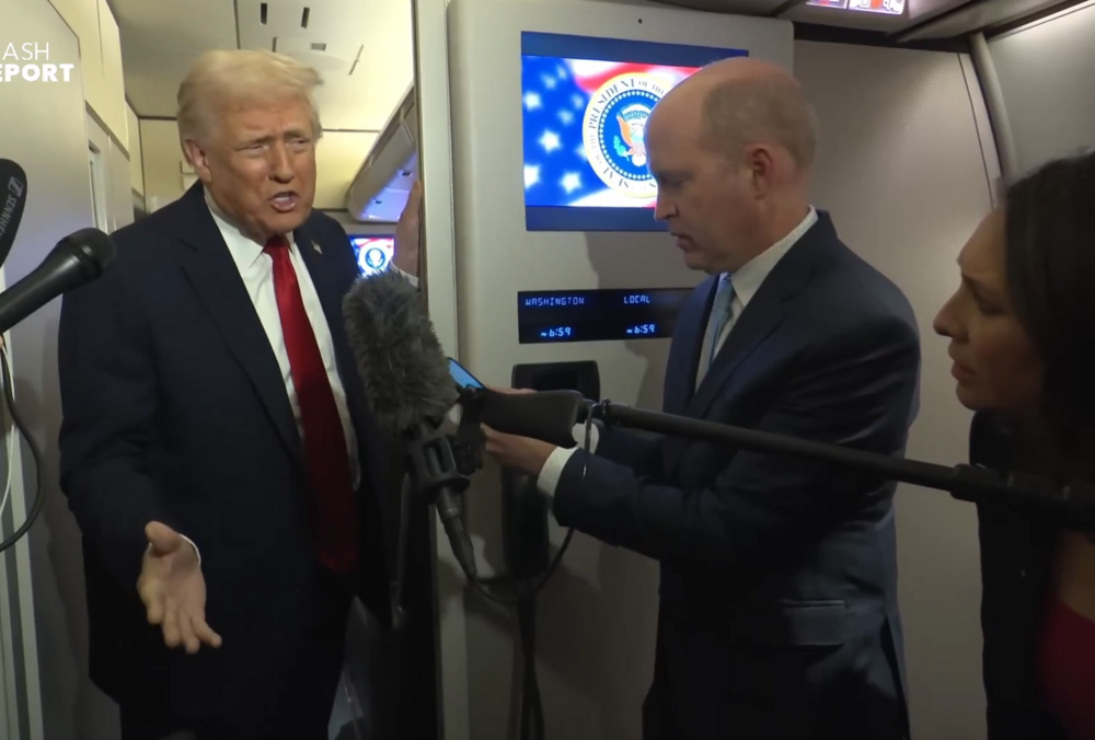 ”Он должен продать Украину России”: Трамп о разговоре Уиткоффа с Ушаковым