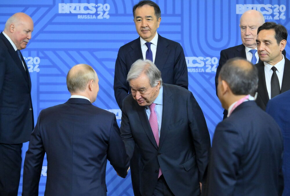 У Литві потужно відреагували на уклін Гутерріша Путіну на саміті БРІКС: ”Це кінець ООН”