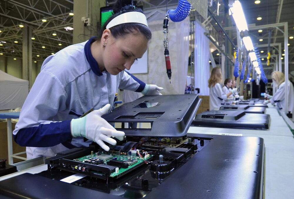 В России из-за санкций остановил работу китайский завод по сборке телевизоров Philips, Sony и Sharp