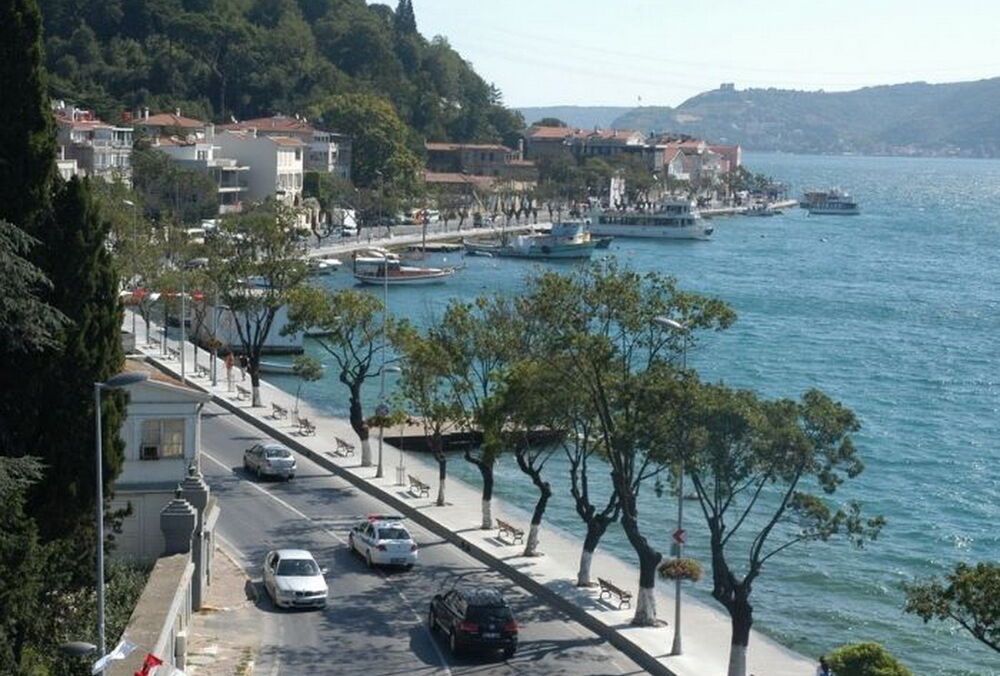 У Туреччині після атаки на церкву заарештували 25 людей, серед них – росіянин