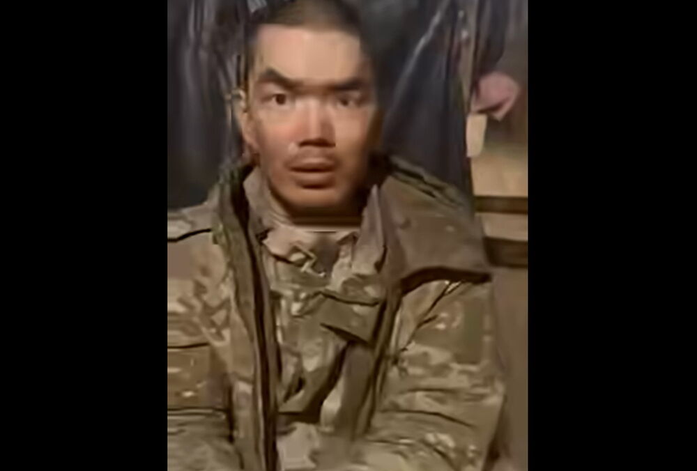 Вступил в армию РФ за 300 тысяч, а тренировался в Луганской области: первые детали о военнопленном из Китая