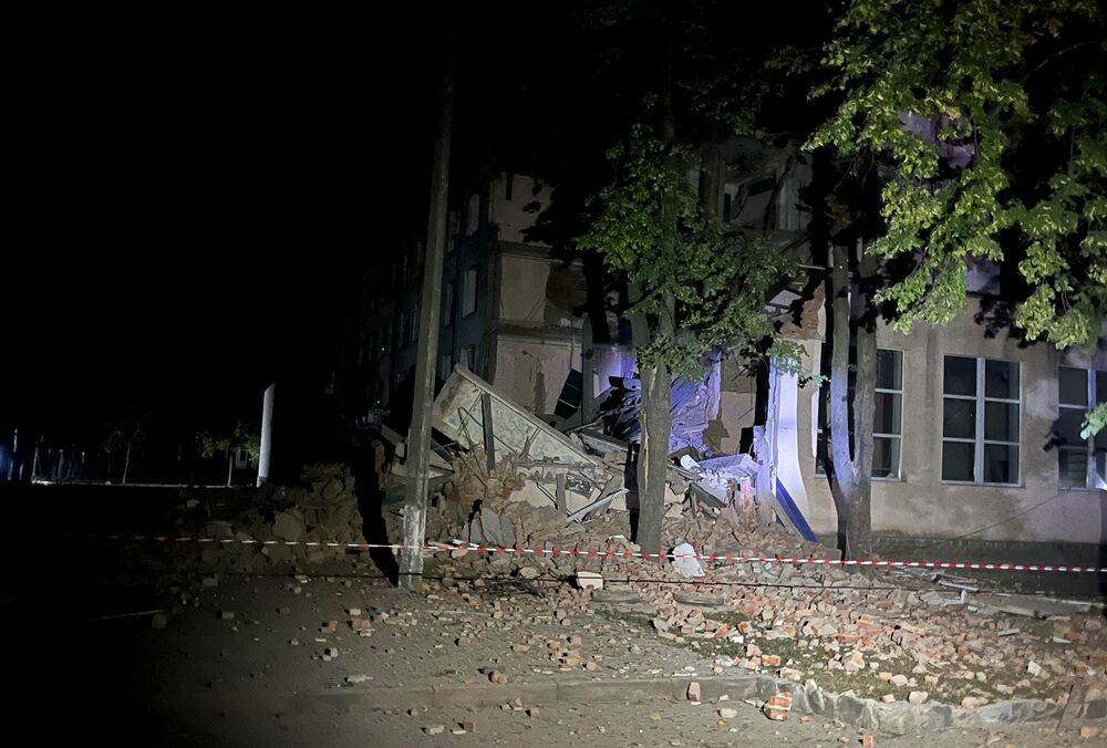 Российские военные атаковали университет в Сумах Российские военные атаковали университет в Сумах