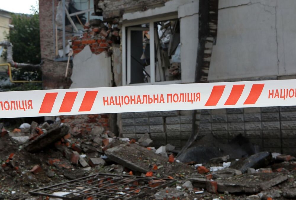 Оккупанты нанесли ракетный удар по Балаклее: 5 человек пострадали 