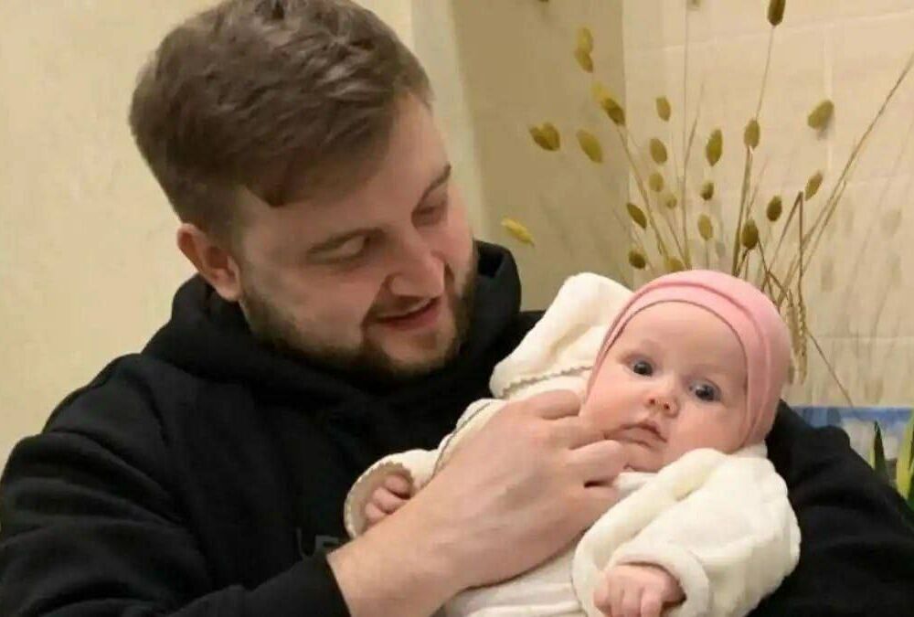 На фронте погиб одессит, в чью квартиру прилетела российская ракета, убив жену и 3-месячную дочь