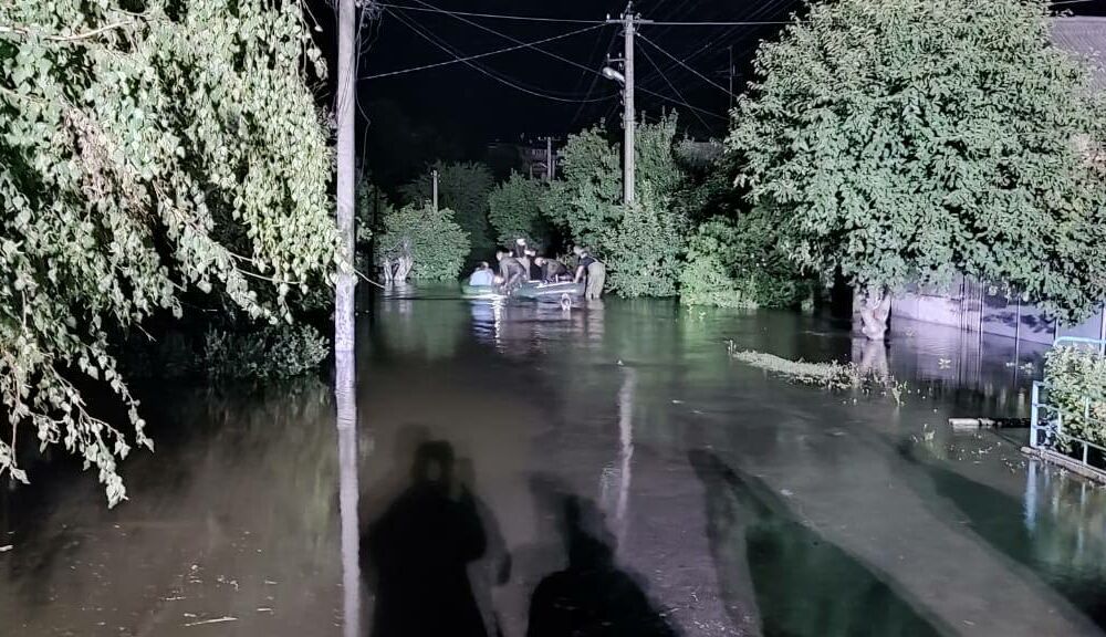 Россия снова бьет ракетами по Кривому Рогу: прилеты в районе гидротехнических сооружений