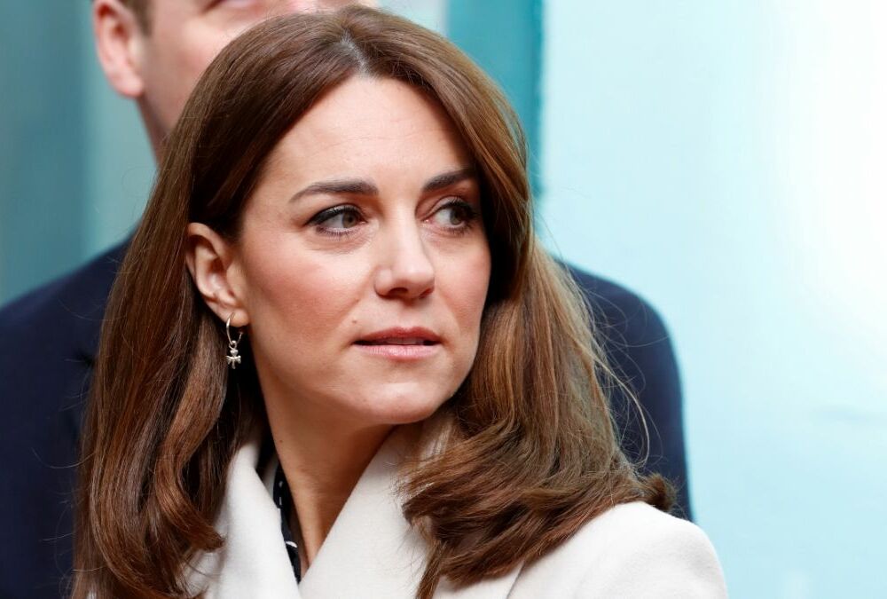 Любовница Уильяма родила: в сети назвали новую причину исчезновения Кейт Миддлтон