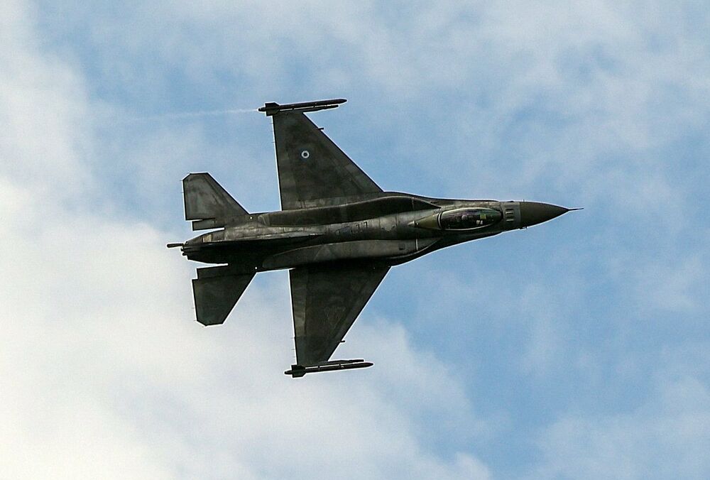 Данія планує передати Україні винищувачі F-16 навесні 2024 року