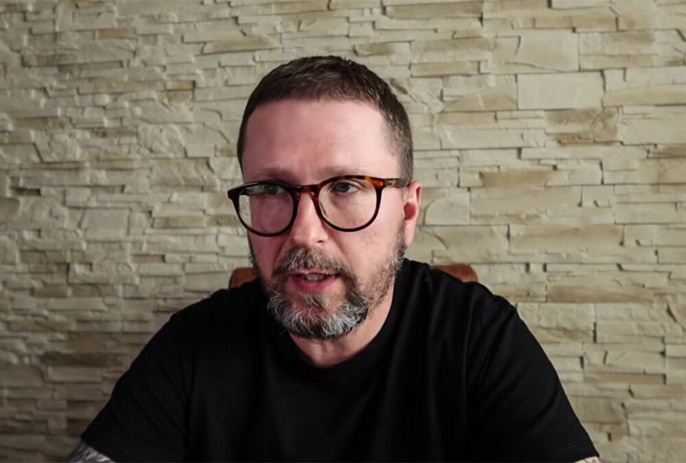 Пропагандист Шарій та екс-керівник поліції Вінницької області постануть перед судом за держзраду