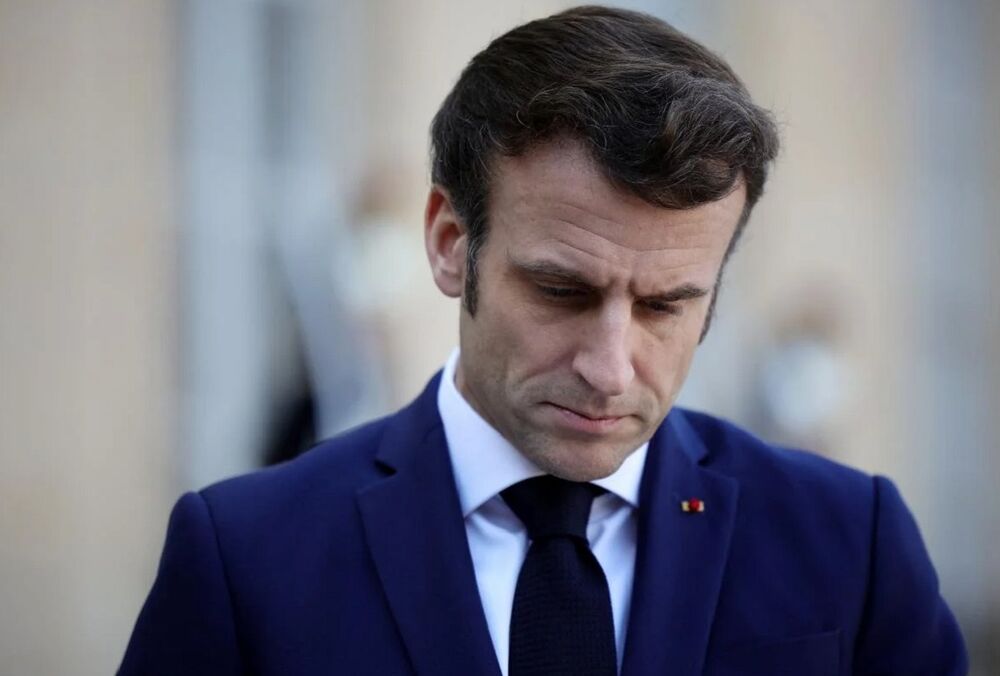 Макрон: війна в Україні завершиться лише проведенням переговорів Макрон: війна в Україні завершиться лише проведенням переговорів