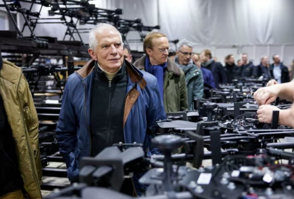 Борель захоплений виробництвом дронів в Україні: ”Вам не потрібна допомога”