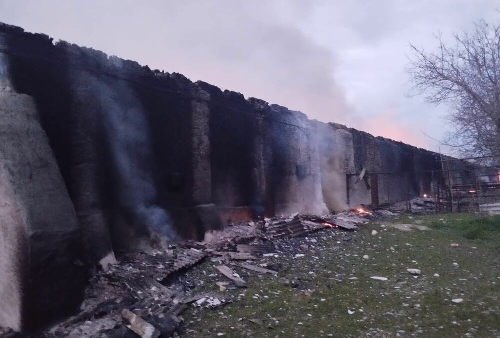 Росіяни розбомбили елеватор у Бериславі