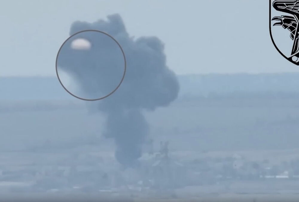 Под Бахмутом сбили российский Су-24: видео