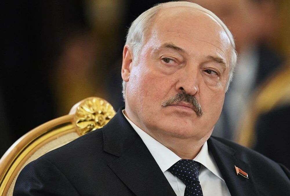 ”Ми не вирішили це питання у 2014-2015 роках”: Лукашенко шкодує, що Путін не напав на Україну раніше