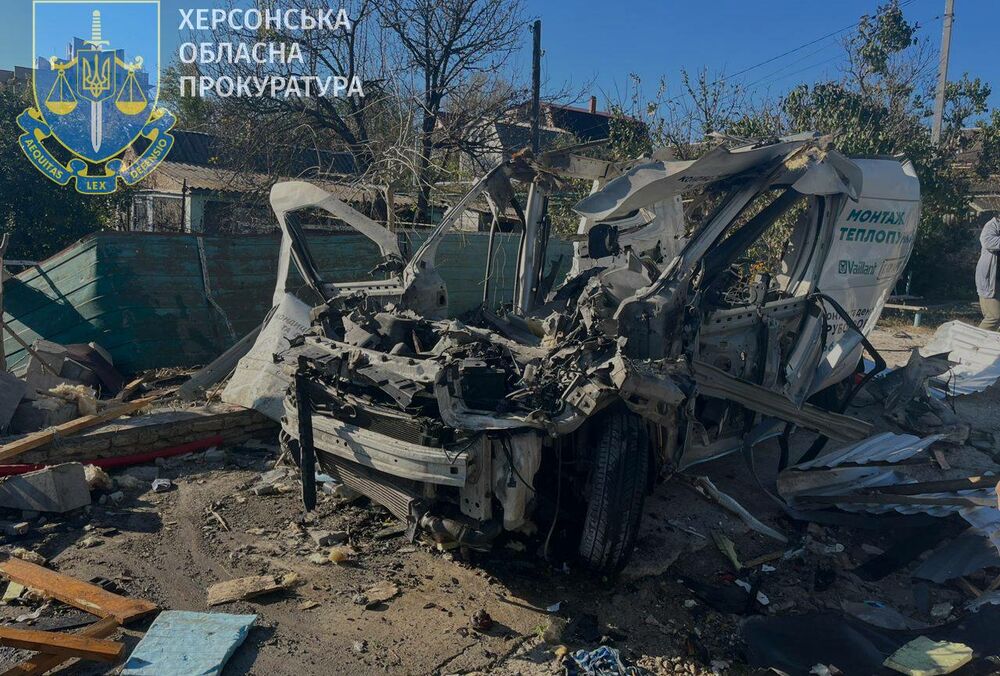 Російські військові обстріляли Корабельний район Херсона: є загиблий