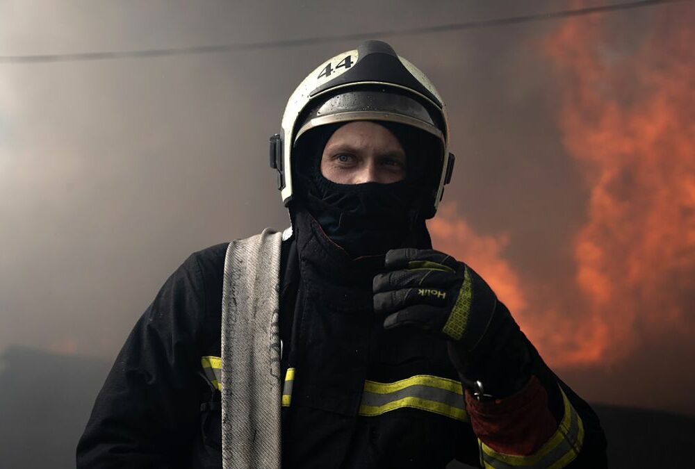 Часть Сум осталась без света из-за российского удара Часть Сум осталась без света из-за российского удара