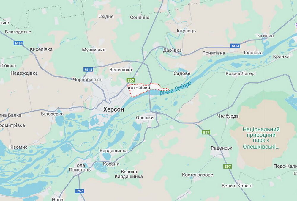 Оккупанты обстреляли остановку в пригороде Херсона: есть погибшие