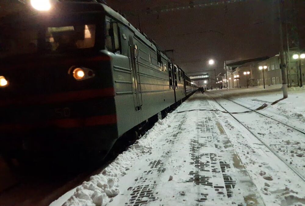 В Україні запускають додаткові потяги на свята