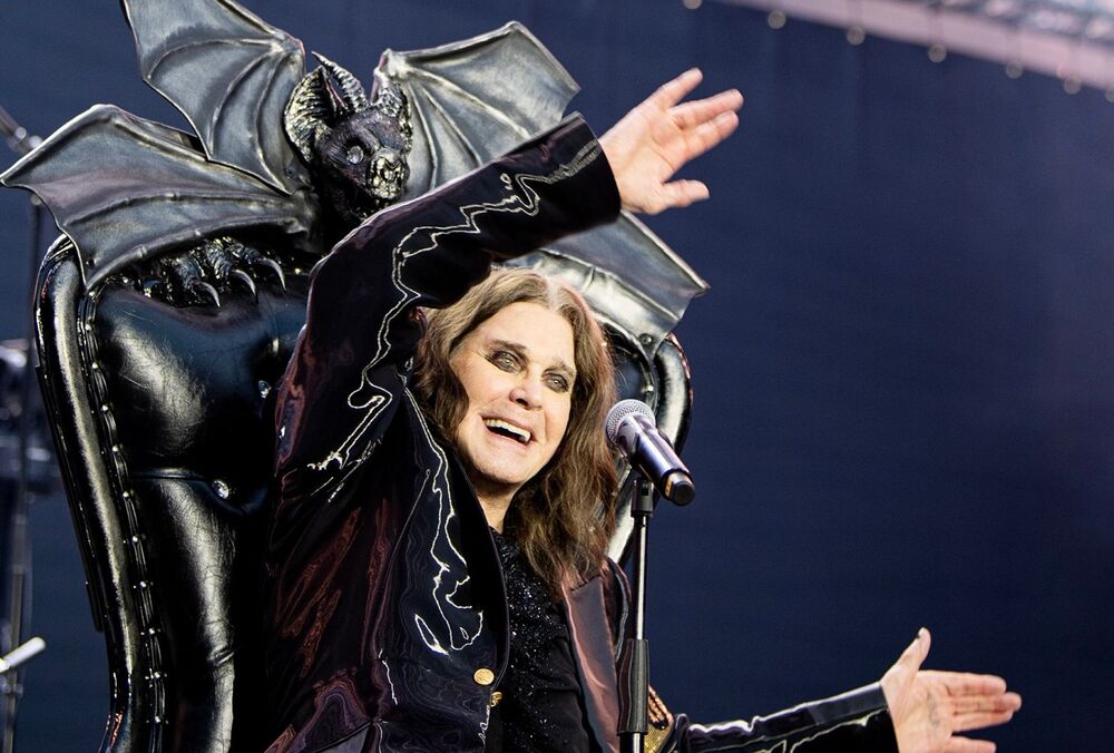 Умер Оззи Осборн