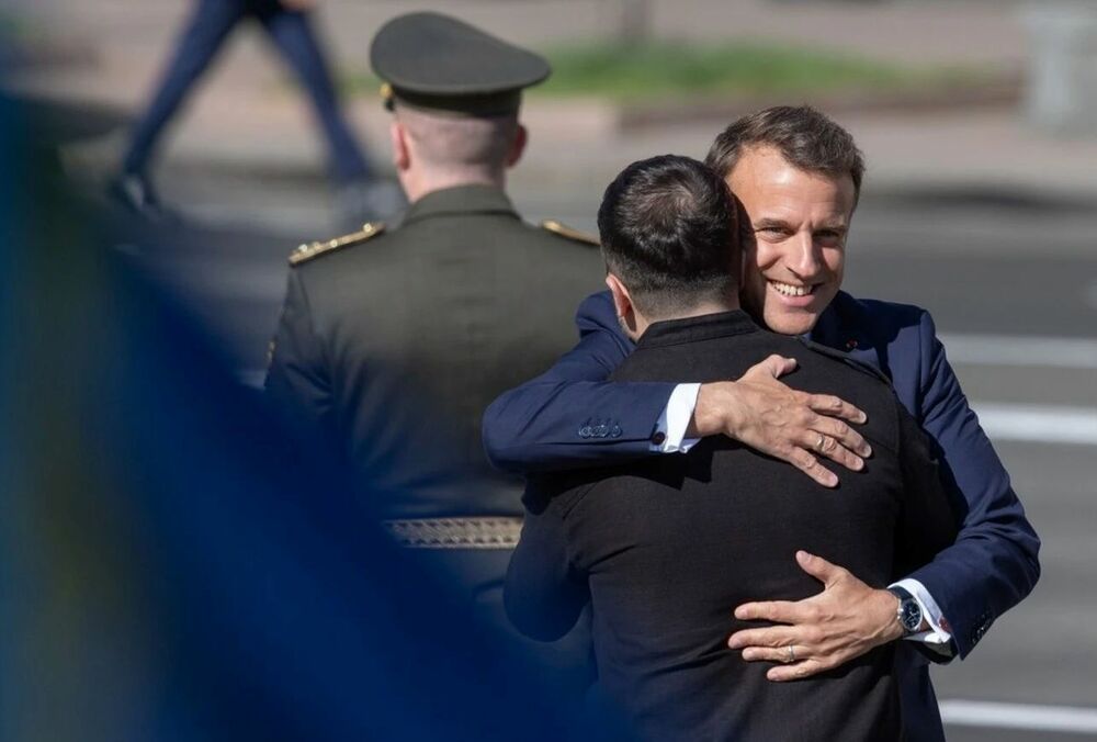 Макрон отреагировал на предложение Путина о возобновлении прямых переговоров