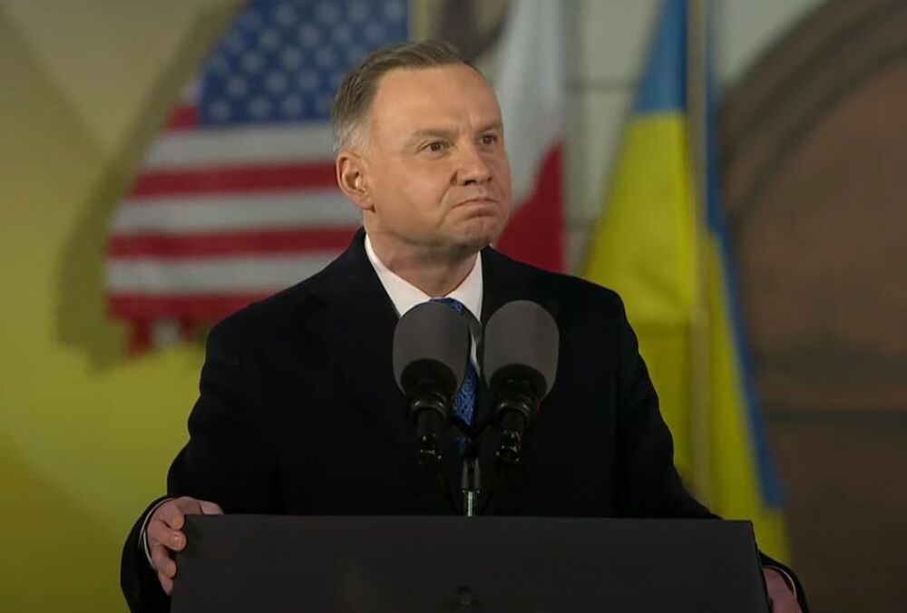 Дуда порадив країнам-прихильникам переговорів із РФ відмовитися від частини своїх територій