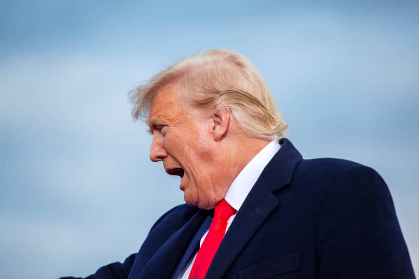 Дональд Трамп може повернутися в Twitter, Ілон Маск думає скасувати його блокування