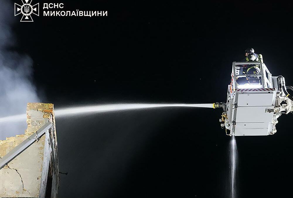 Росіяни масовано атакували Миколаїв Росіяни масовано атакували Миколаїв