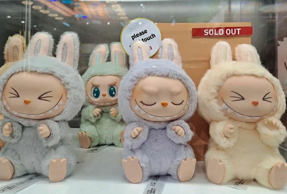 Как отличить оригинального Лабубу от подделки: проверяем по деталям