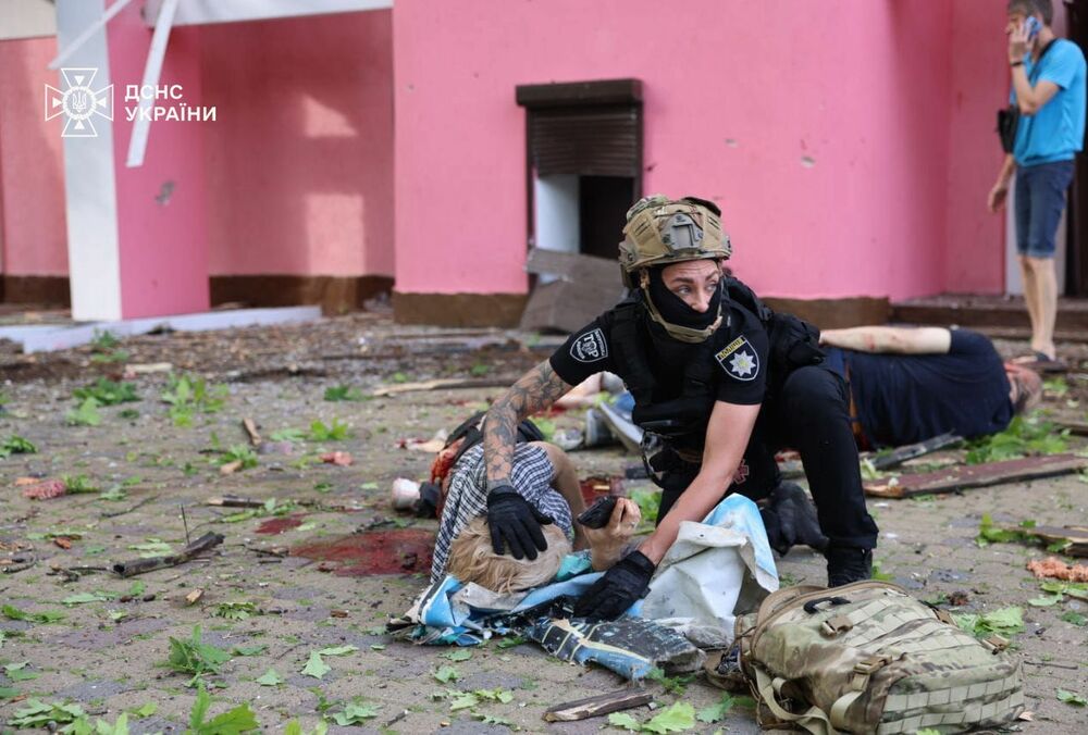 В Харькове спасатели нашли тело на предприятии, по которому Россия ударила 7 июня