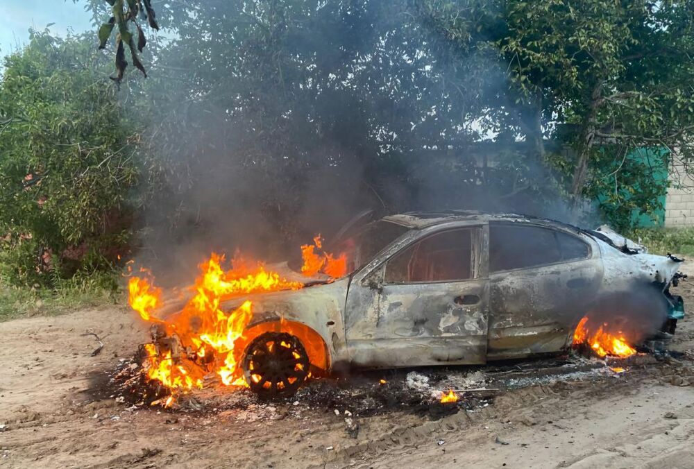 Росіяни другу добу обстрілюють Нікопольський район: є загиблий