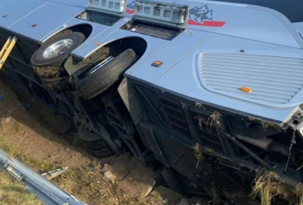 У Польщі перекинувся пасажирський автобус