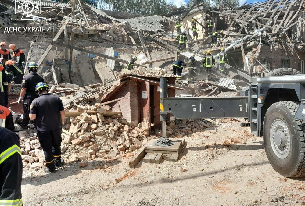 Удар по школе в Сумской области: погибла администрация учебного заведения