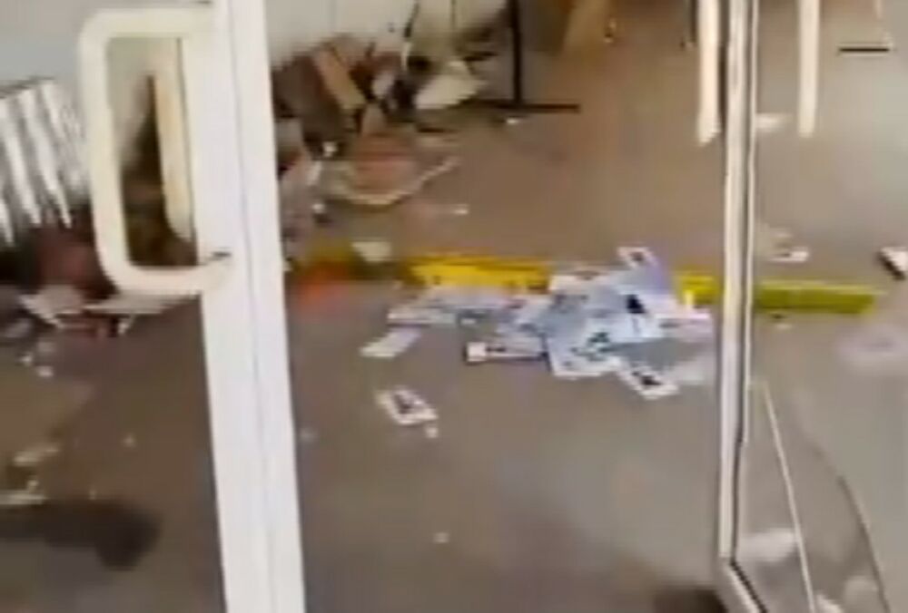 Россияне разграбили галерею Куинджи в Мариуполе: видео