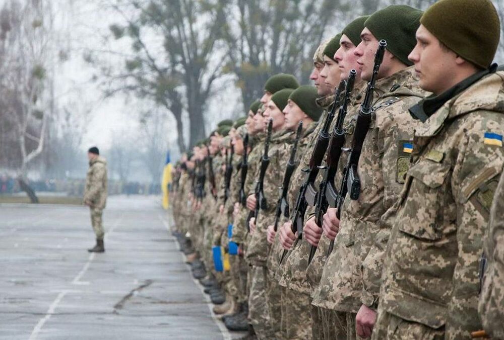 В Україні розпочався весняний призов: кого заберуть до армії В Україні розпочався весняний призов: кого заберуть до армії