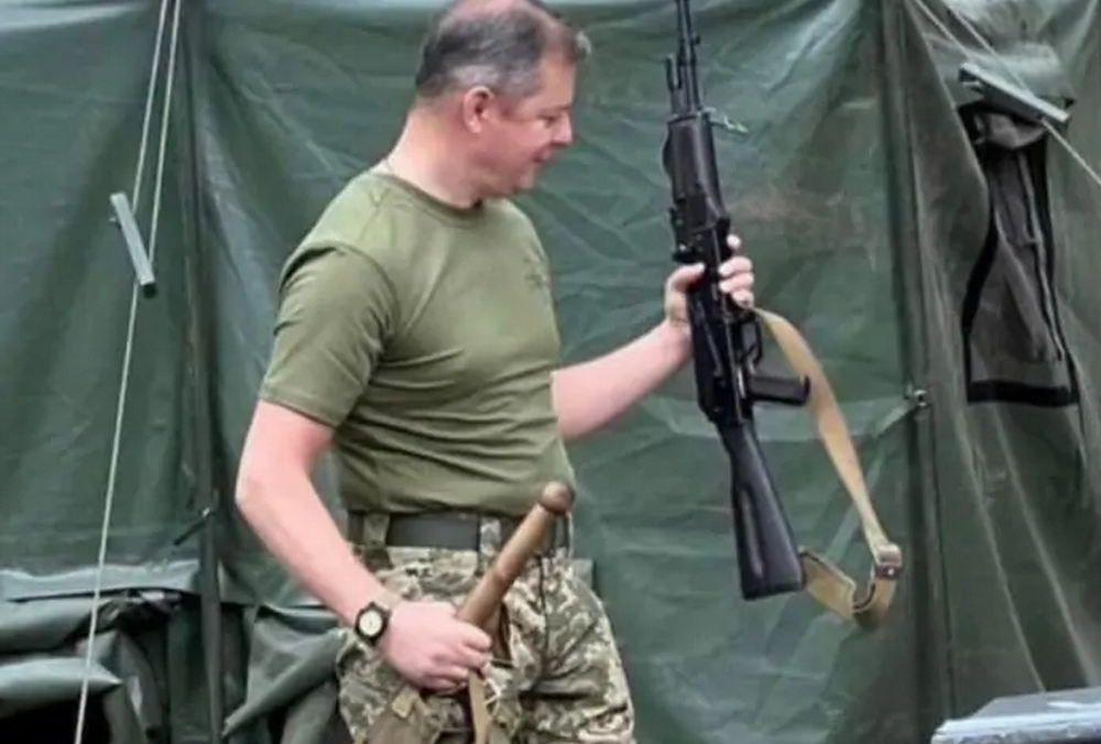 Оккупанты ”похоронили” под Бахмутом Олега Ляшко: фото