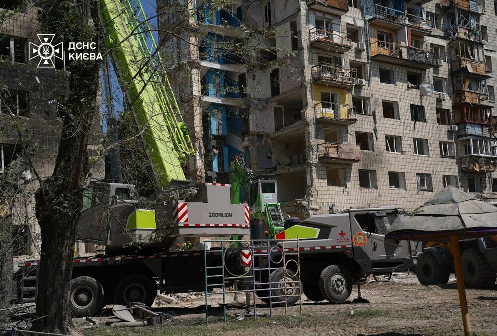 Росіяни поширюють фейк про нібито влучання ракети ППО в будинок у Києві, - ЦПД