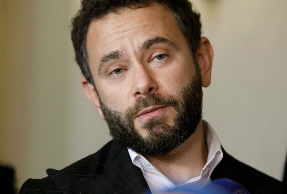 Больше не Слуга народа: Дубинского исключили из партии Зеленского