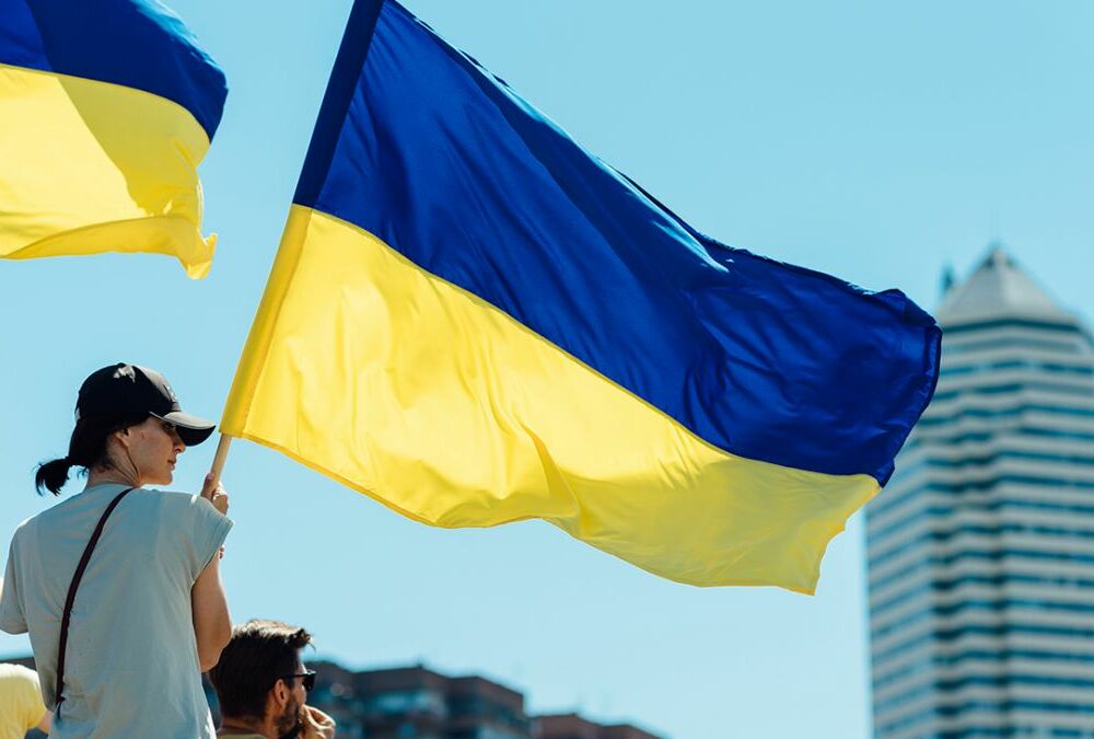 87% жителей ЕС выступают за гуманитарную поддержку украинцев, 83% - за прием беженцев из Украины