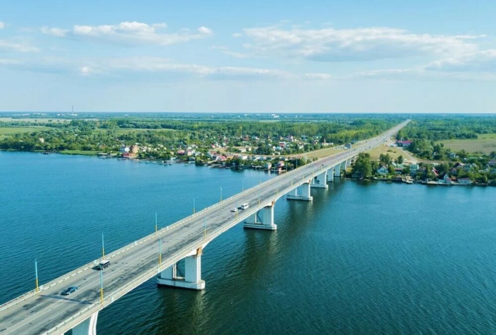Росіяни хочуть побудувати потону переправу неподалік Херсону 