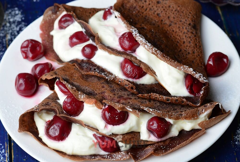 Готуємо найсмачніші шоколадні млинці на Масляну: рецепт