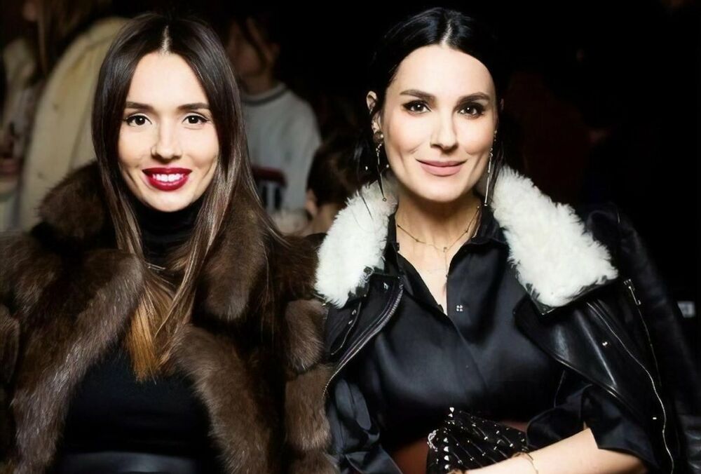 Ефросинина откровенно рассказала об отношениях с сестрой, живущей в России