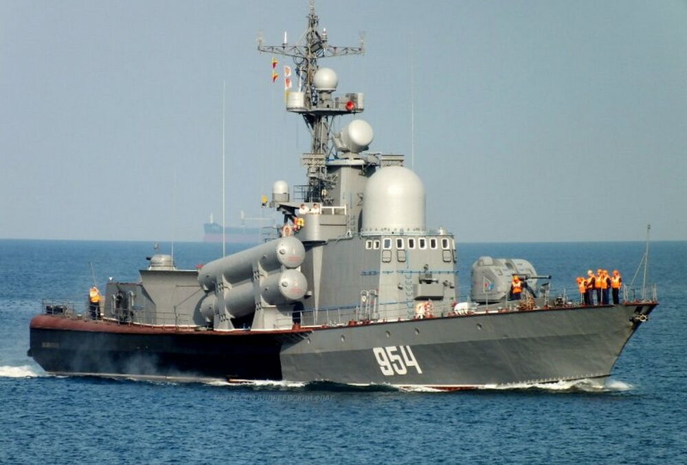 ГУР утопила ракетный катер ”Ивановец” Черноморского флота России: фото, видео