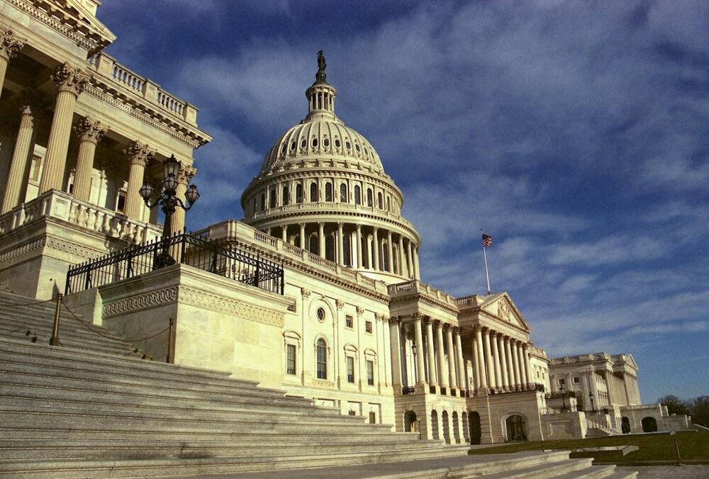 Военная помощь США для Украины продолжается, - Центр противодействия дезинформации