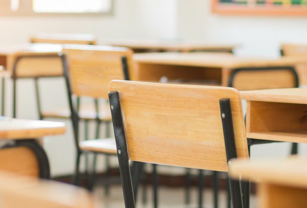 Навчальний рік завершиться для школярів набагато пізніше, ніж зазвичай